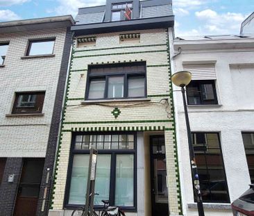 Duplex te huur in Zottegem voor € 740 met 1 slaapkamer - Photo 3