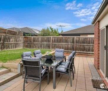 121 Gordons Road, South Morang - Photo 1
