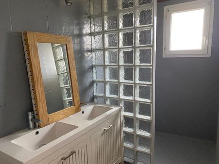 Location Appartement 3 pièces 73m² CENON 33150 - Photo 2