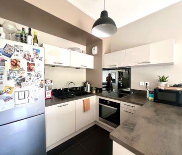 Location Appartement 2 pièces 48m² CHAMBERY 73000 - Photo 5