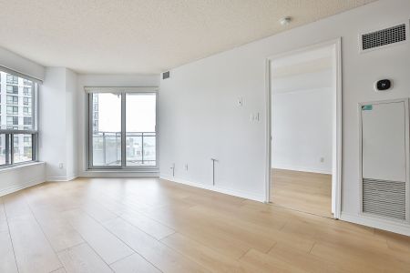 For Lease - 410 Queens Quay Unit# 712, Toronto, Ontario - Photo 2