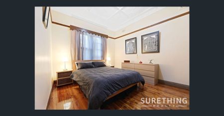 650m to Lidcombe station - Spacious Full Brick House for Lease - Photo 4