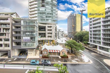 “WALKING DISTANCE TO STATION” - Photo 5