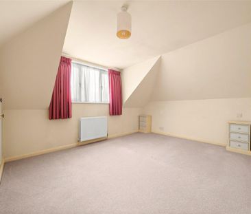 4 bedroom bungalow to rent - Photo 4