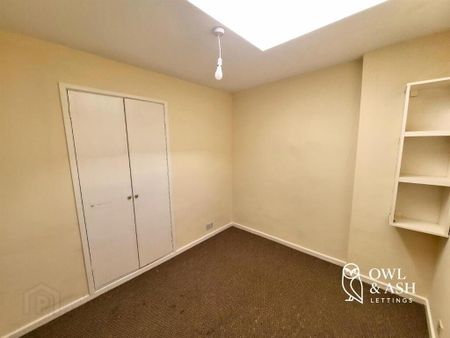 18 Low Road, Lisburn, BT27 4TJ - Photo 5