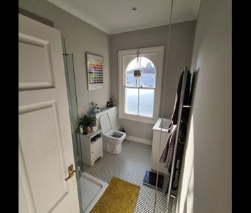 3 Bed Semi-Detached House, Glengall Road, SE15 - Photo 6