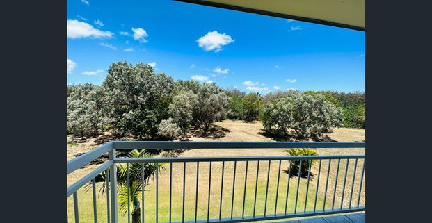 Resort-Style Convenience + Beachside Lifestyle - Photo 1