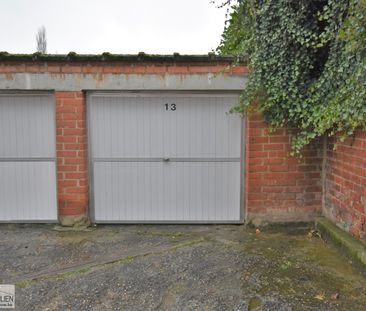 Appartement met 2 slaapkamers en garage te huur in Sint-Pieters-Leeuw - Photo 1