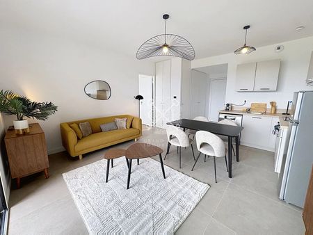 T2 NEUF MEUBLE - SAINT-DIDIER-AU-MONT-D'OR - Photo 2