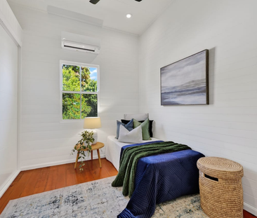 Freshly Presented Upstairs Unit in Railway Estate - Photo 3