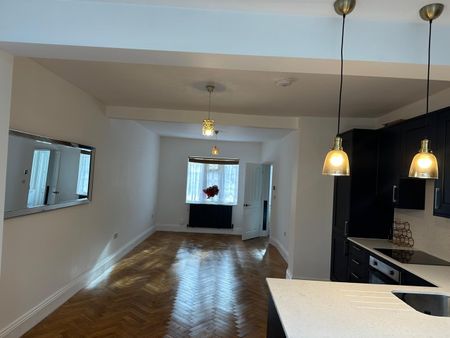 3 Bed Terraced House, Manor Road, E17 - Photo 5