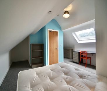 Apartment 2, 14 Deiniol Road - Photo 4