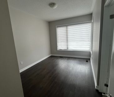 For Lease - 169 Sabina Drive, Oakville, Ontario - Photo 5