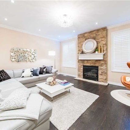 For Lease - 285 Sixteen Mile Drive, Oakville, Ontario - Photo 1