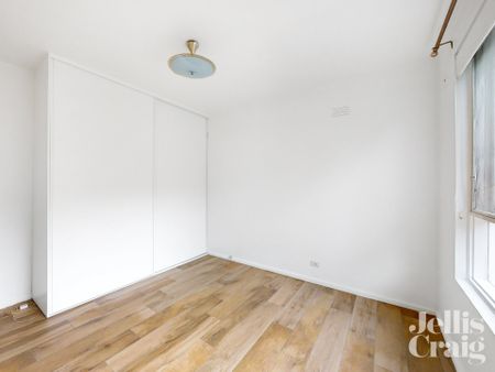 12/12 Fletcher Street, Essendon - Photo 5