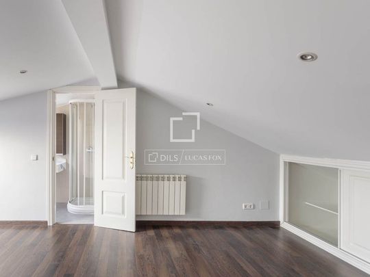 Madrid, Community of Madrid B - Photo 1