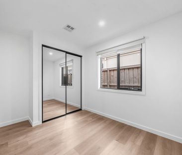 Contemporary Comfort in the Heart of Mickleham - Photo 4