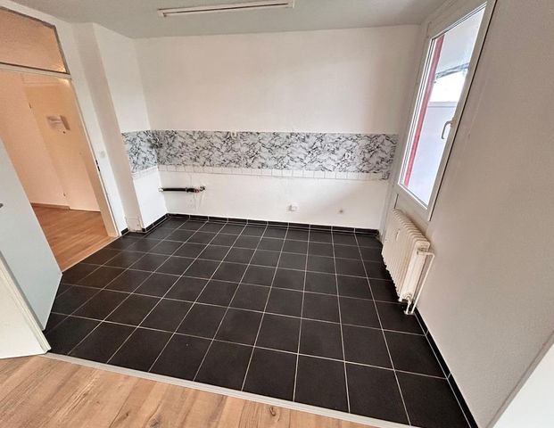 Helle 3-Zimmer-Wohnung mit Balkon in Mönchengladbach - Foto 1