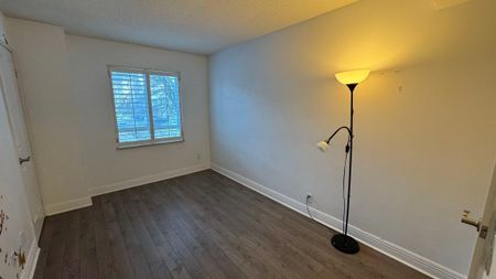 For Lease - 38 hollywood Avenue Unit# TH101, Toronto, Ontario - Photo 5