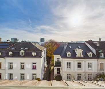 Sonnige und renovierte 2.5-Zimmer Dachwohnung mit Aussicht in Basel - Photo 6