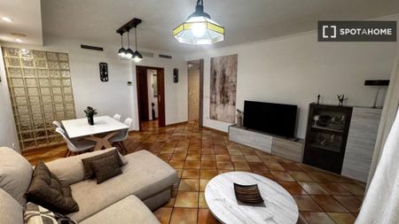 3 room luxury Flat for rent in Denia, Spain - Photo 2