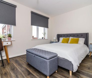 3 bedroom end of terrace house to rent - Photo 5