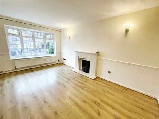 2 bedroom semi-detached house to rent - Photo 1