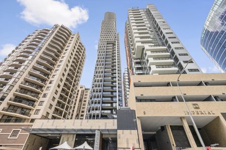 Ultra Modern Skyrise Unit - Photo 5