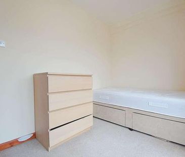 Stanmore, SO22 - Photo 3