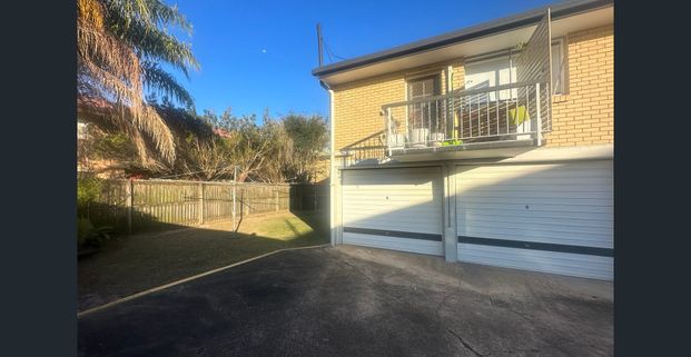 Cosy and Convenient - Photo 1