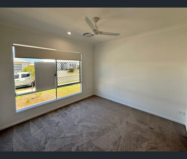 11 Glenthorne Street, Redland Bay, Qld 4165 - Photo 5