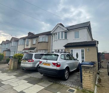 Ferrymead Avenue, Greenford - Photo 4