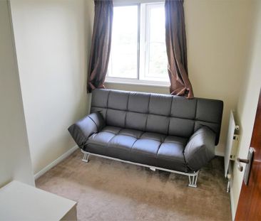 2 bedroom maisonette to rent - Photo 1