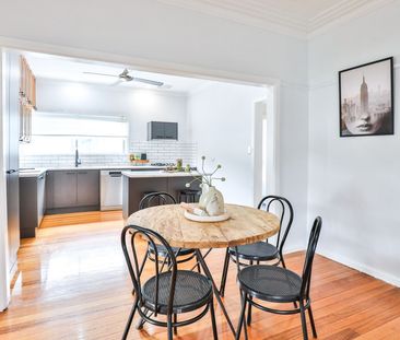 Three Bedroom House - Photo 4