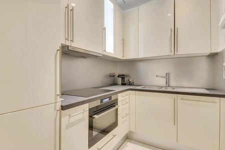 Appartement à louer à Paris 8Ème - Photo 5