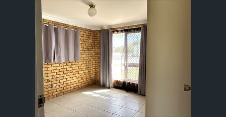 NEAT & PRACTICAL 2 BEDROOM UNIT - Photo 2