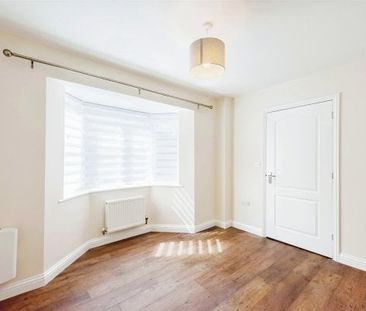 Heathland Way, Mildenhall - Photo 2