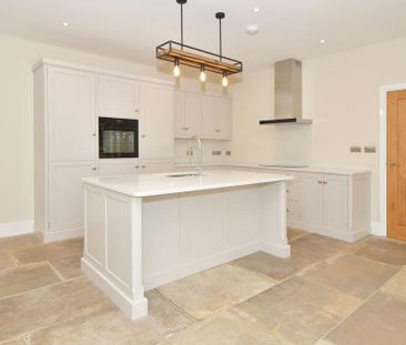 2 bedroom barn conversion to rent - Photo 5