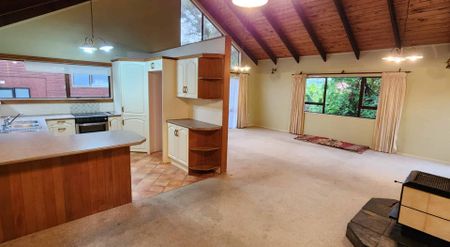 Merrilands, 3 bathrooms - Photo 2