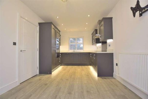 Rectory Close, Maisemore, Gloucester, Gloucestershire, GL2 - Photo 1