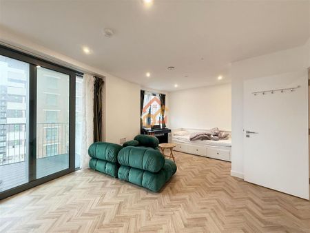 Studio to rent - Photo 2