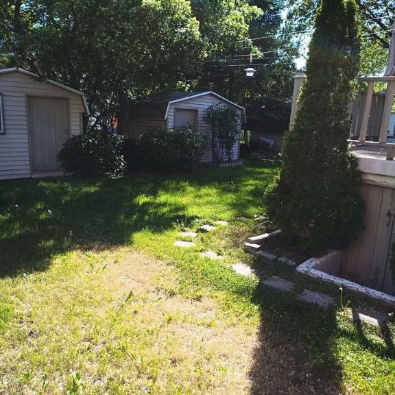 5 1/2 rez-de-chaussée à louer - Photo 1