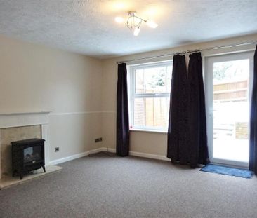 2 bedroom detached house to rent - Photo 3