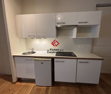 Location Appartement 3 pièces 52m² LA TRONCHE 38700 - Photo 3