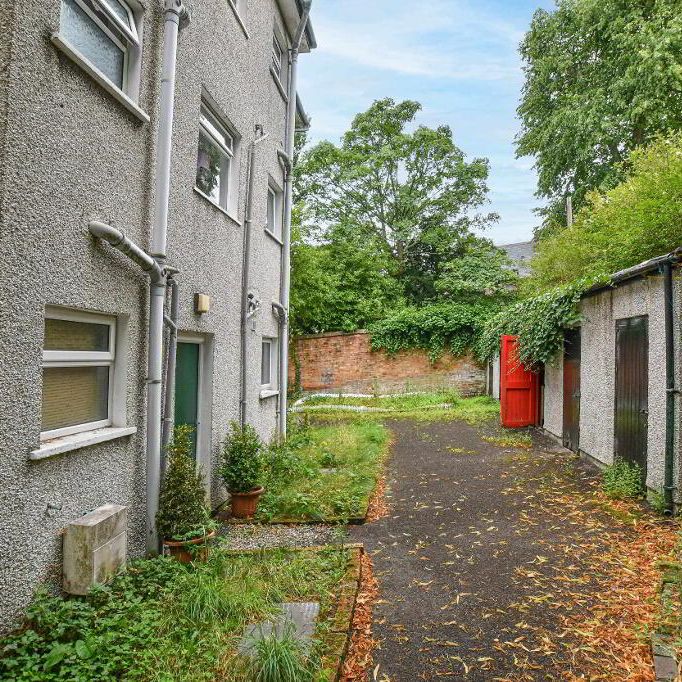 3 Ardilea House, 3 Chichester Park South, Belfast, BT15 5DW - Photo 1