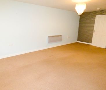 2 bed flat to rent in Olwen Drive, Hebburn, NE31 - Photo 3