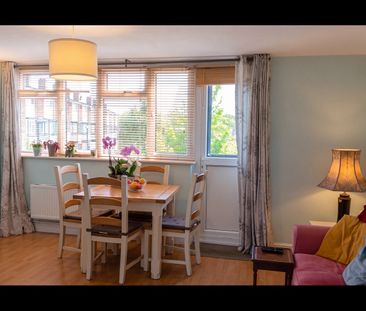 2 Bed Maisonette, Longheath Gardens, CR0 - Photo 3