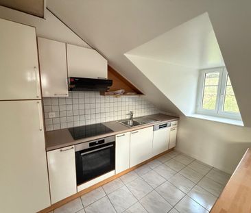 Joli appartement mansardé avec vue sur le lac - Photo 3