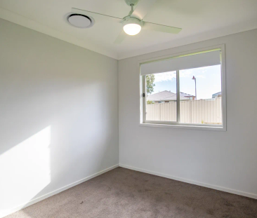 THREE BEDROOM DUPLEX - Photo 1