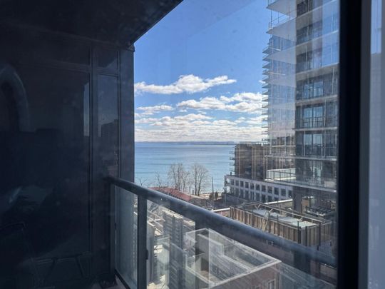 For Lease - 370 Martha Street Unit# 810, Burlington, Ontario - Photo 1